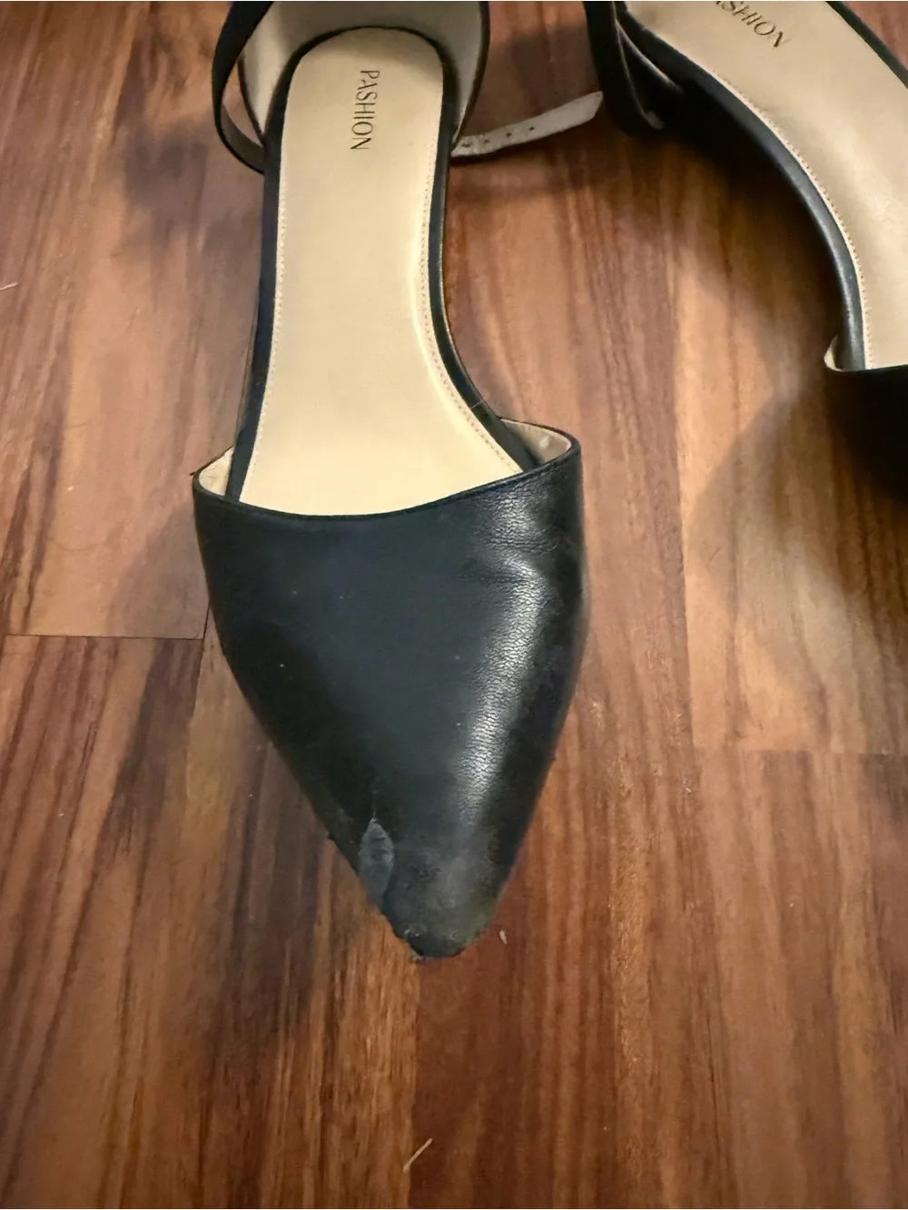 Pashion Black Pointed Ankle-Strap Flats